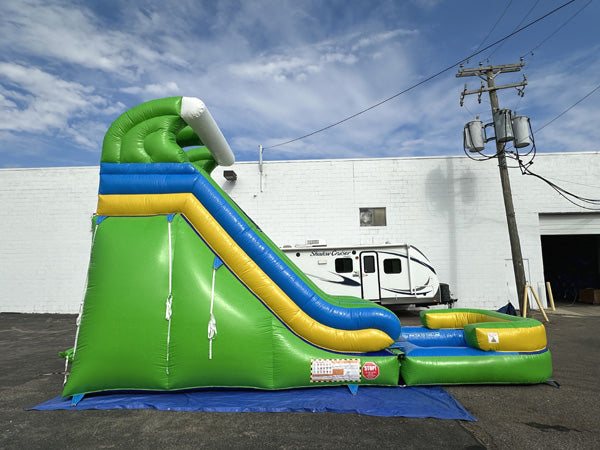 16'H Dura-Lite Green Slide w Detachable Pool