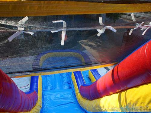 22'H Tsunami Screamer Slide