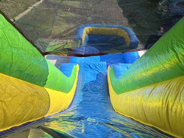 18'H Dura-Lite Rainbow Slide w Detachable Pool – Moonwalk USA